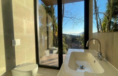 e2891c96-3b43-47b0-8cb3-52bf5dabfcaa